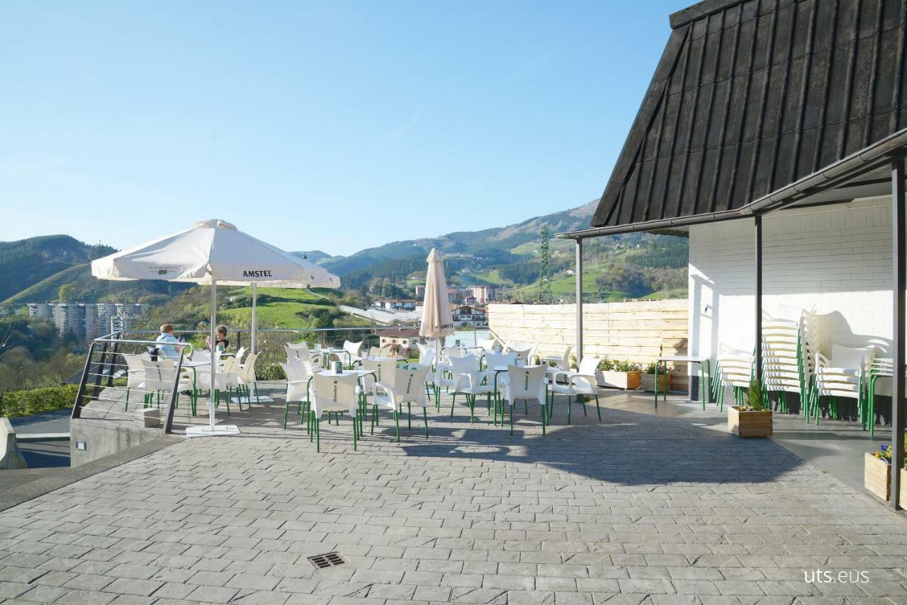 Abaraxka Hostel Disfruta La Via Verde Del Urola Hasta La Playa - Naturaleza Montanas Y Riqueza Cultural Azcoitia Exterior foto